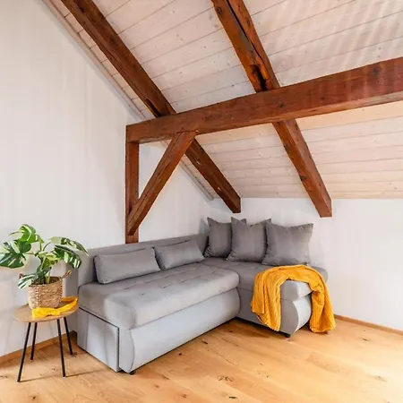 Grosse Hoamat Daire Grobming